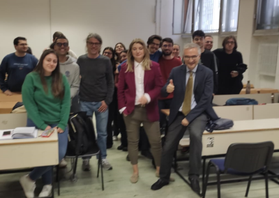 Po Wykładzie Z Prof. Luciano Monzali I Jego Studentkami I Studentami